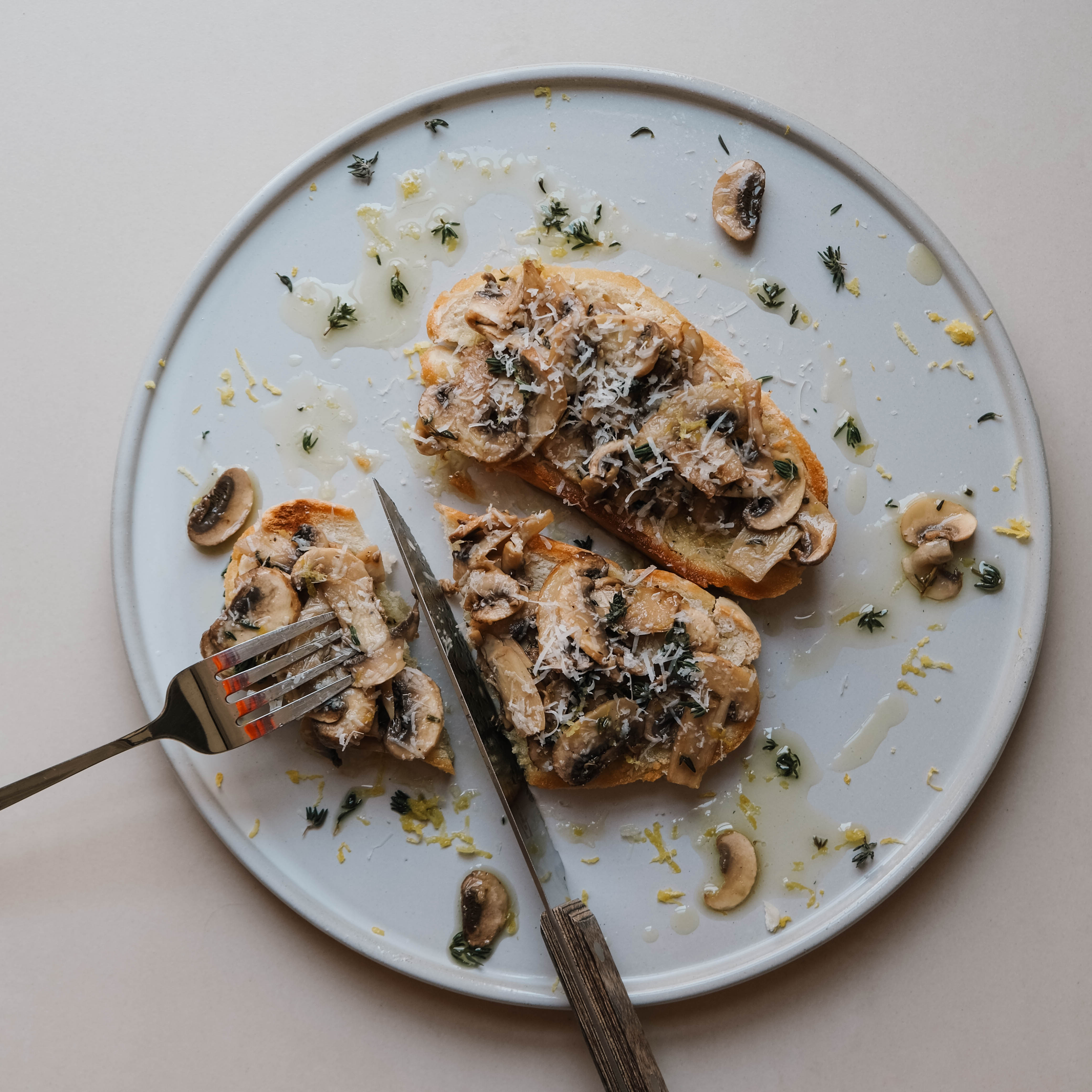 Lemon and Thyme Mushrooms Might Become Your New Favourite Antipasto